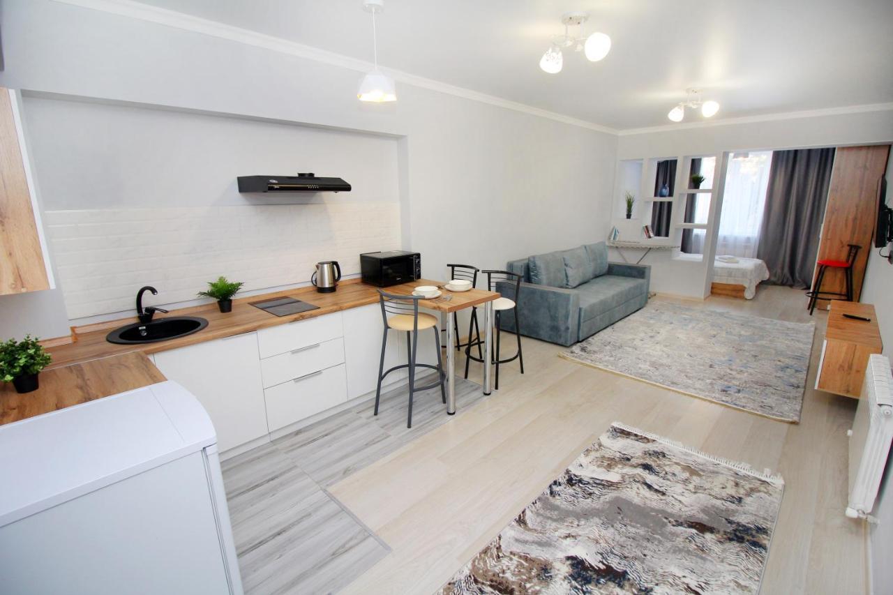 Cozy Studio In The Best Area! 5 알마티 외부 사진