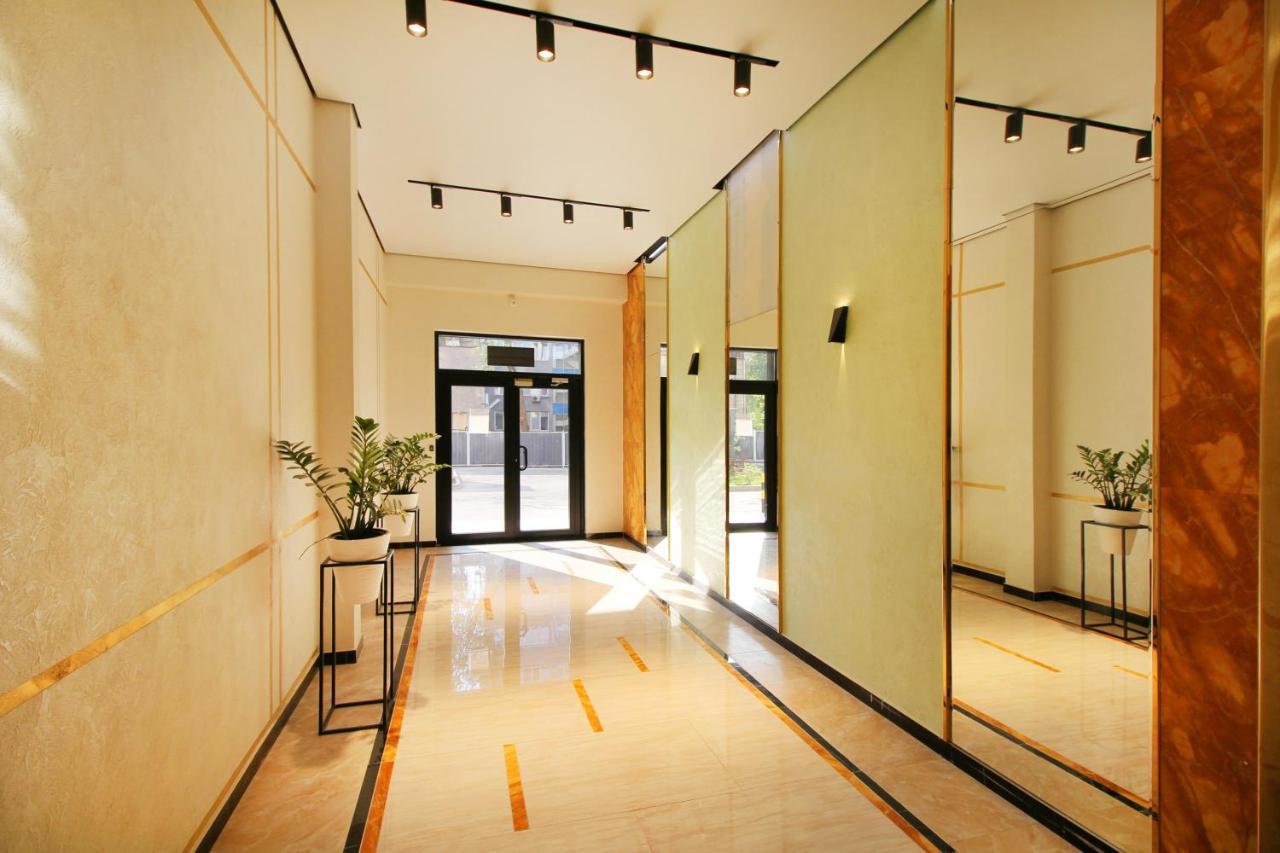 Cozy Studio In The Best Area! 5 알마티 외부 사진